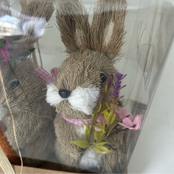 Set of 3 Brown Bunny Figurines with Carrots and Flowers - Picture 4 of 9